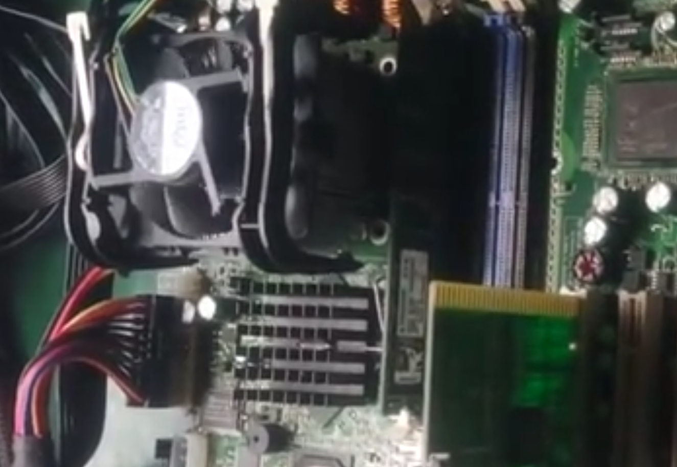 機(jī)械革命X6TI進(jìn)水不開(kāi)機(jī)解決方法 技術(shù)資訊 第1張-成都十五維修